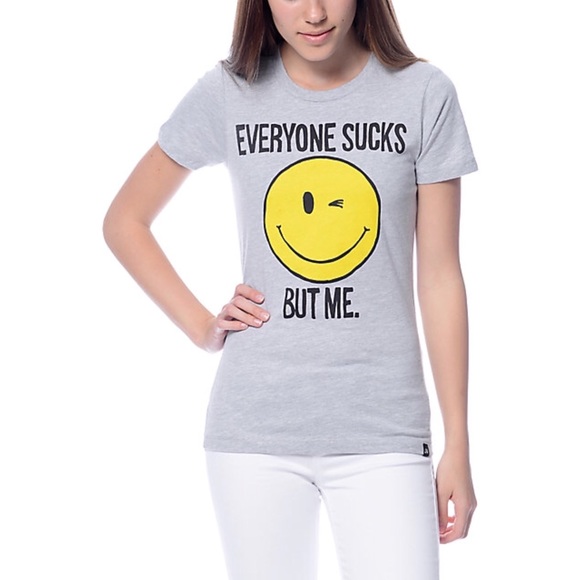 SOLD ON MERCARI EVERYONE SUCKS BUT ME  grey tshirt - Picture 2 of 7